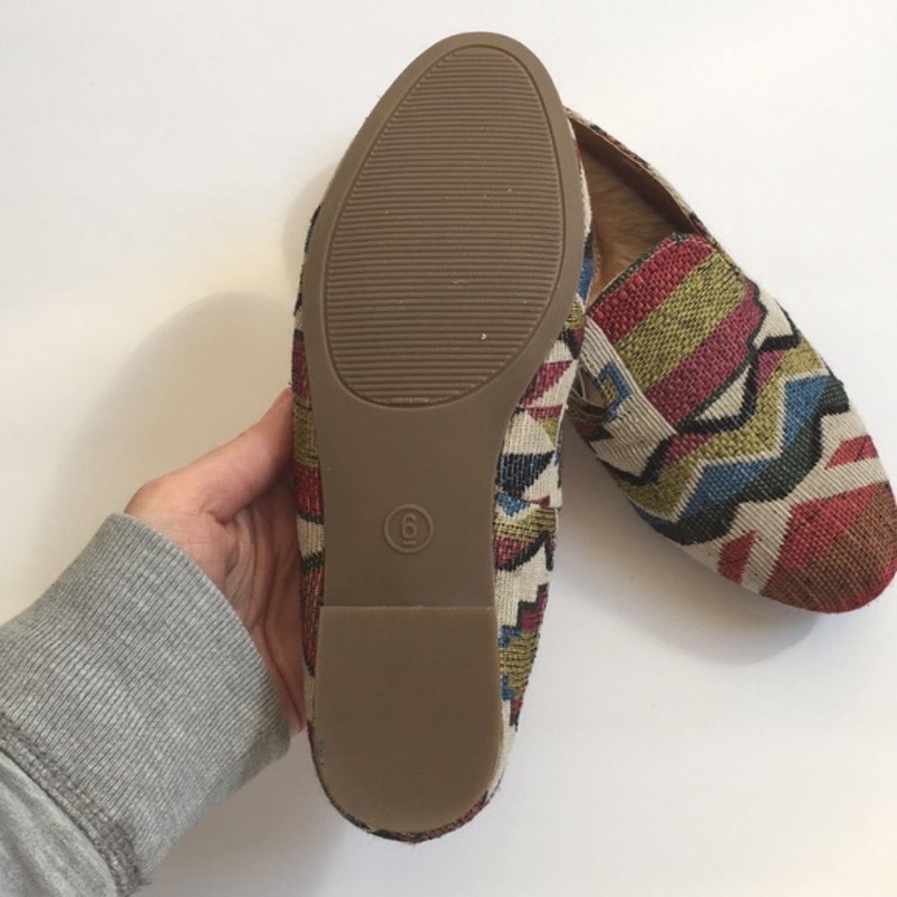 Universal Thread Synthia Faux Leather Fur Mules - Picture 6 of 6
